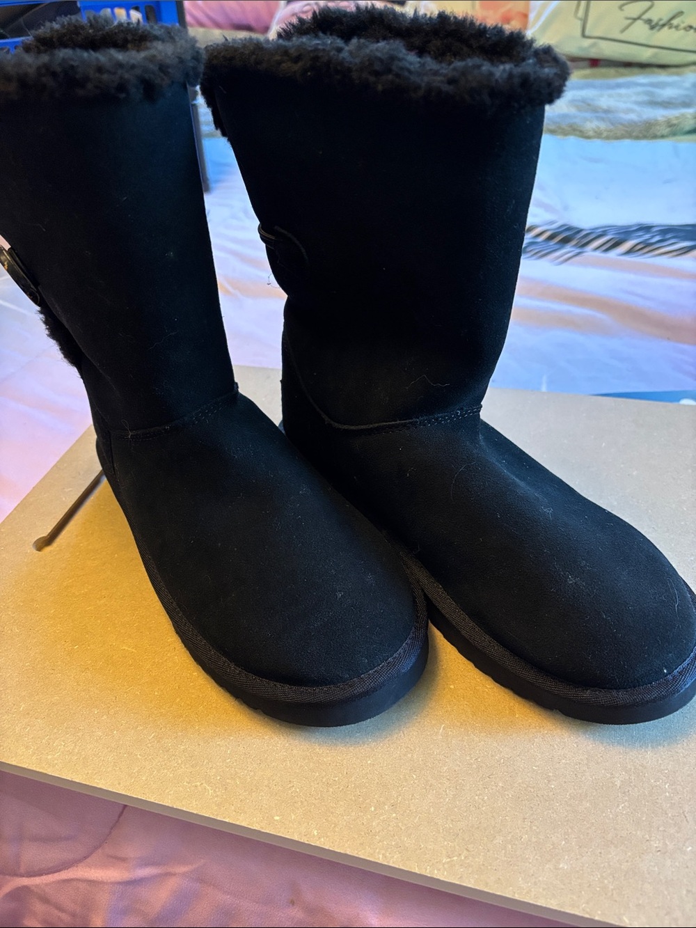 Koolaburra Black Button-Detail Shearling Boot